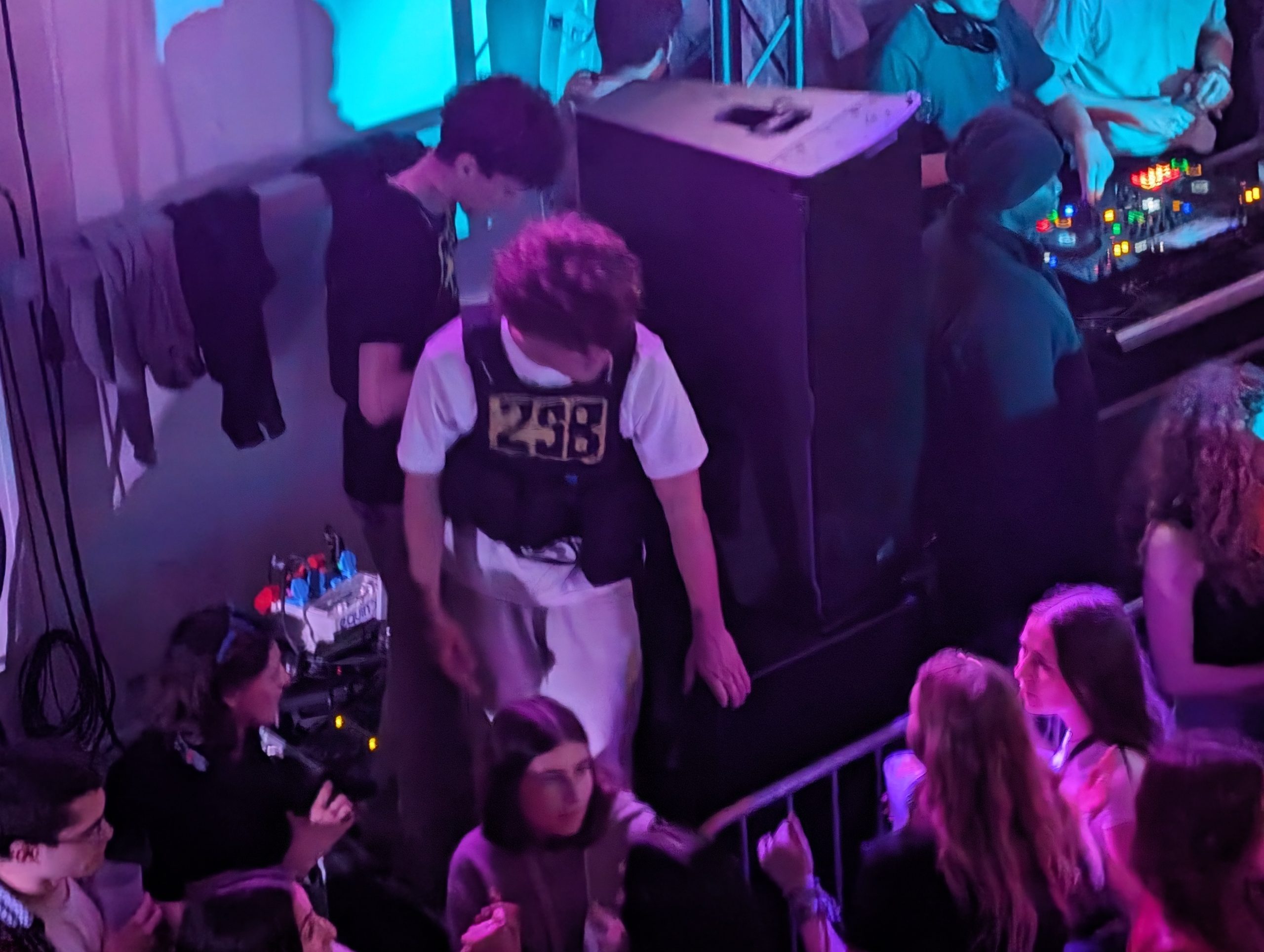 PXL_20240324_001157494